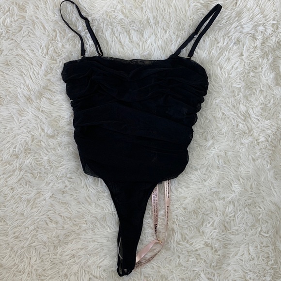 ❌SOLD❌House of CB Pearl Bodysuit - Picture 6 of 13